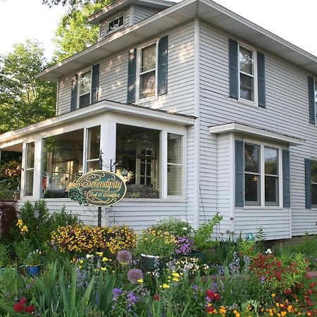 Serendipity Bed And Breakfast Saugatuck Ngoại thất bức ảnh